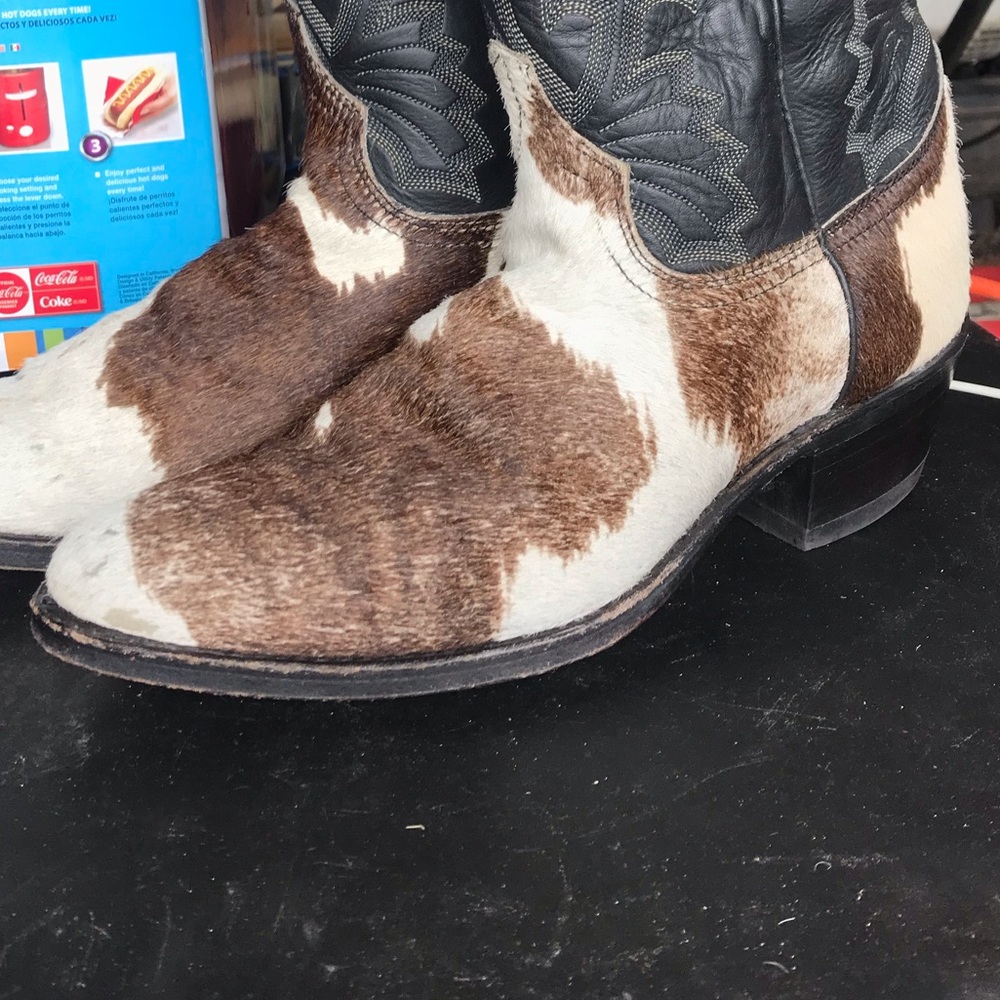 Men’s 8.5 Dan Post Cowboy Boots